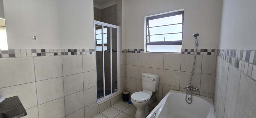3 Bedroom Property for Sale in Waterval East North West